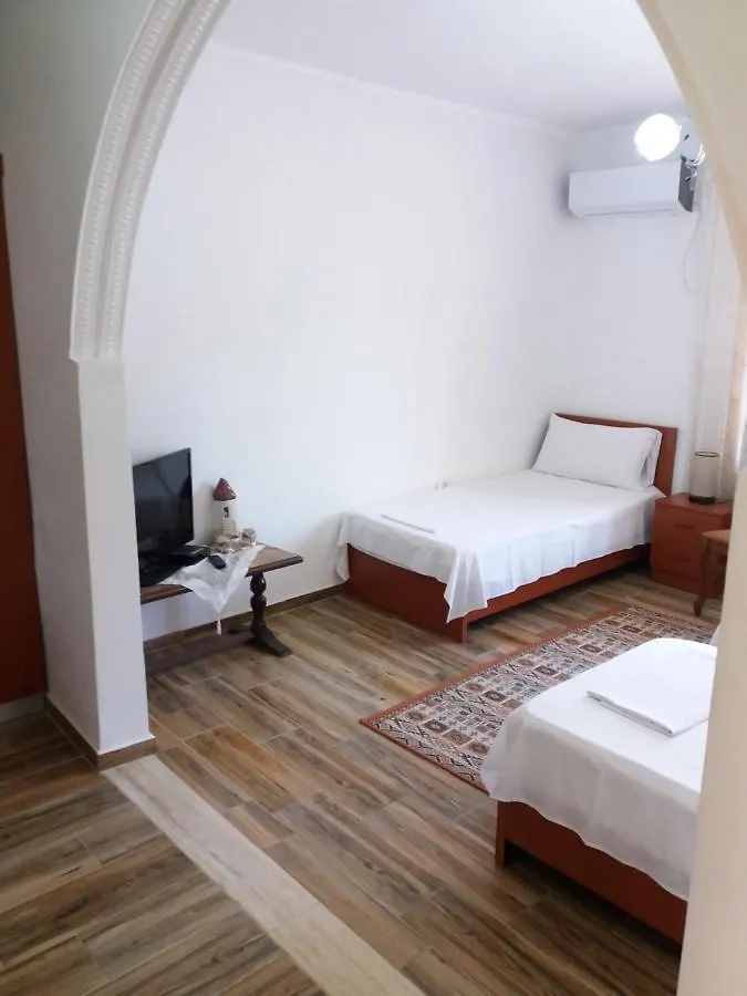 Nocleg ze śniadaniem B&B Ajni Berat