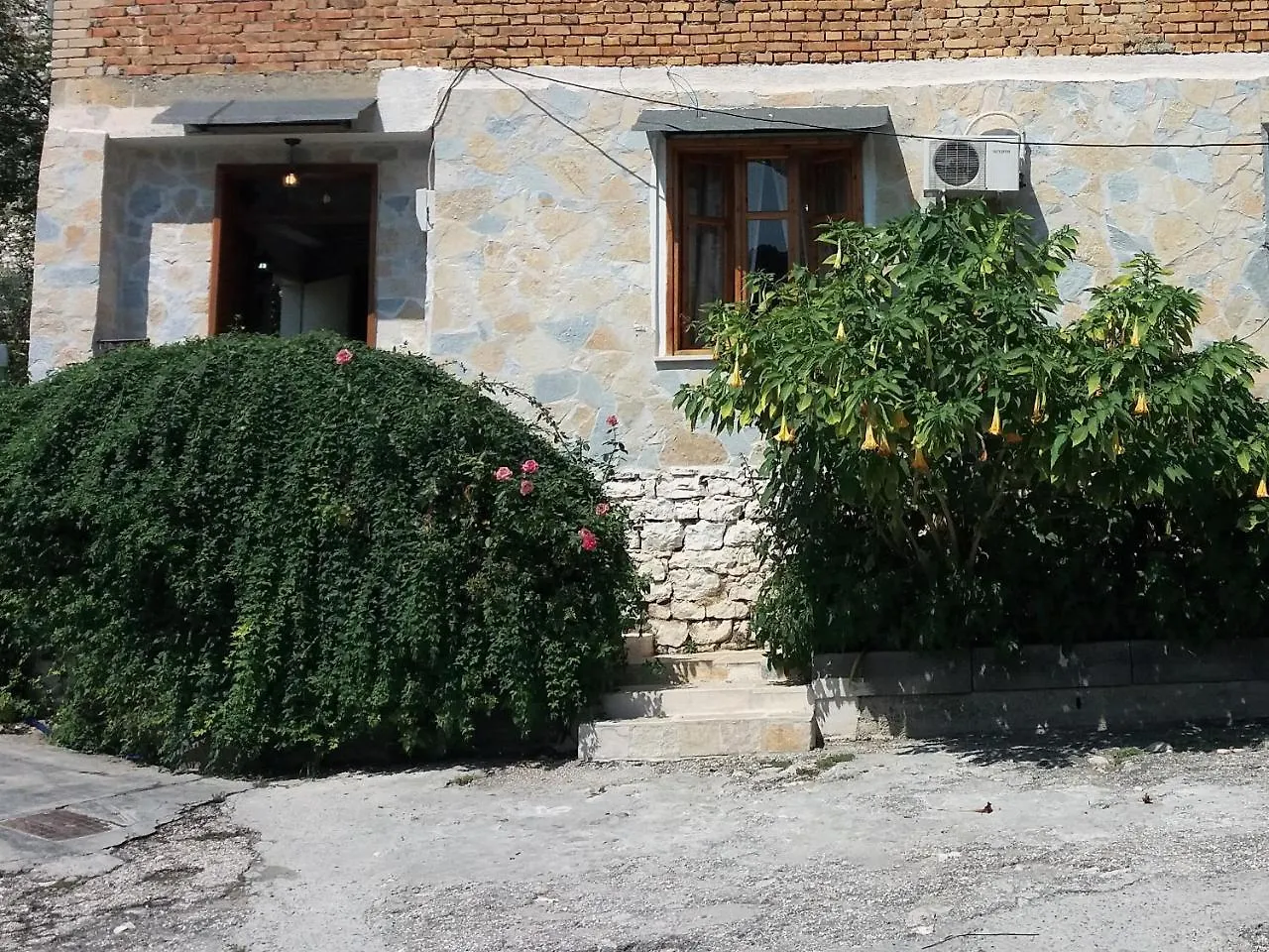 B&B Ajni Berat