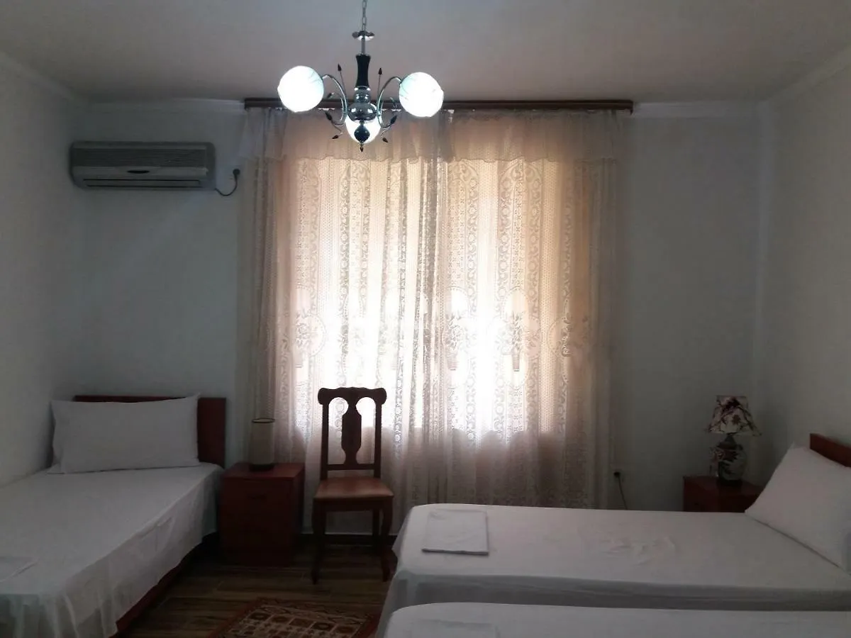 B&B Ajni Μπεράτ 0*,  Αλβανία